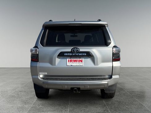 Used 2019 Toyota 4Runner TRD Off-Road Premium image 4