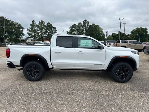 New 2025 GMC Canyon Elevation w/ Convenience Package image 6