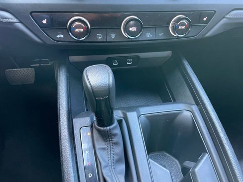 Certified 2025 Honda Accord SE image 18