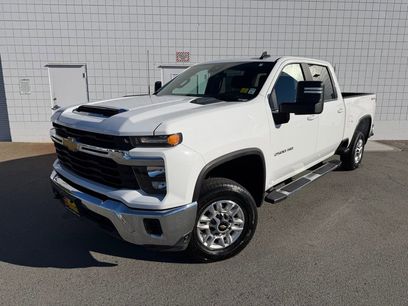 Used 2024 Chevrolet Silverado 2500 LT