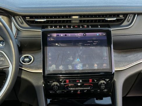 Used 2021 Jeep Grand Cherokee L Limited image 20