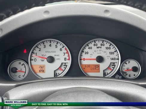 Used 2019 Nissan Frontier PRO-4X image 16