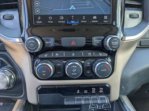 Used 2022 RAM 1500 Laramie image 24