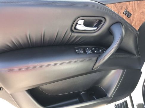 Used 2024 Nissan Armada SL w/ Cargo Package image 13