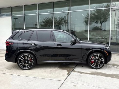 New 2026 BMW X5 M60i w/ Executive Package image 2