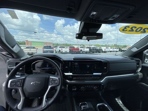Certified 2023 Chevrolet Silverado 1500 RST AWD/4WD image 11