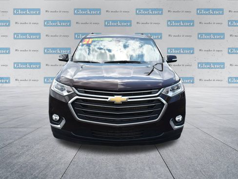 Used 2021 Chevrolet Traverse LT FWD image 2