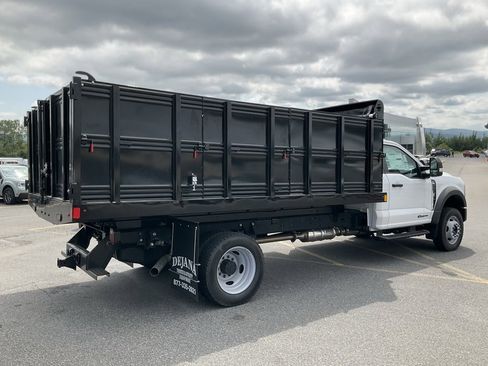 New 2024 Ford F550 4x4 Regular Cab Super Duty image 17