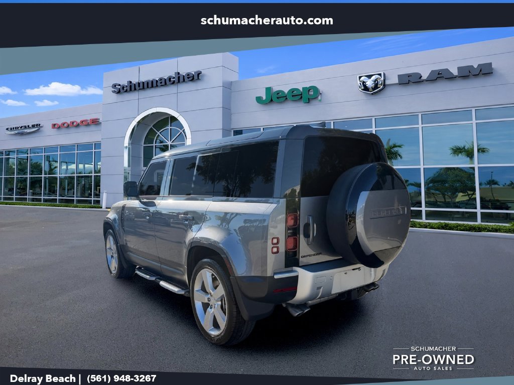 Used 2024 Land Rover Defender 110 SE AWD/4WD image 5