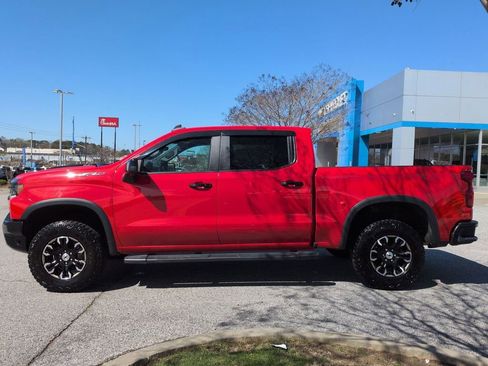 Used 2023 Chevrolet Silverado 1500 ZR2 w/ Technology Package AWD/4WD image 5