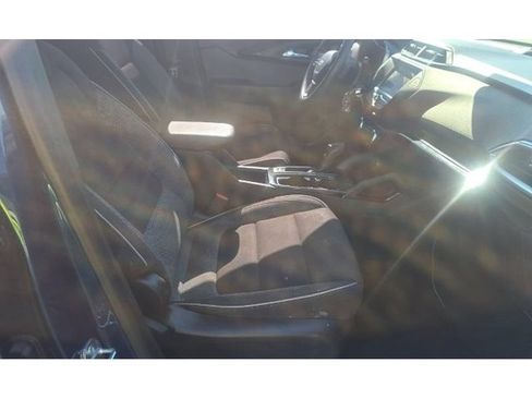 Used 2021 Chevrolet TrailBlazer LS FWD image 6