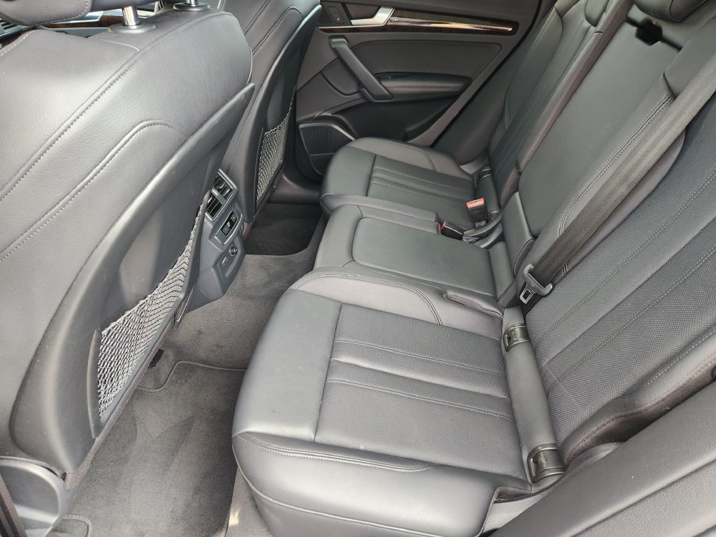 Used 2019 Audi Q5 2.0T Premium Plus w/ Premium Plus Package AWD/4WD image 30
