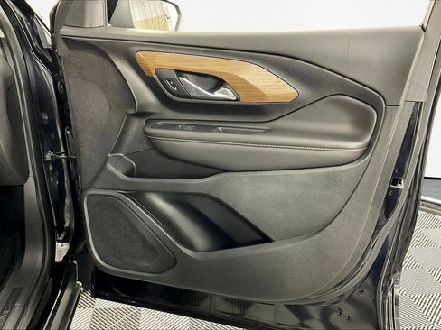 Used 2020 GMC Terrain SLE w/ GMC Pro Grade Package FWD image 28