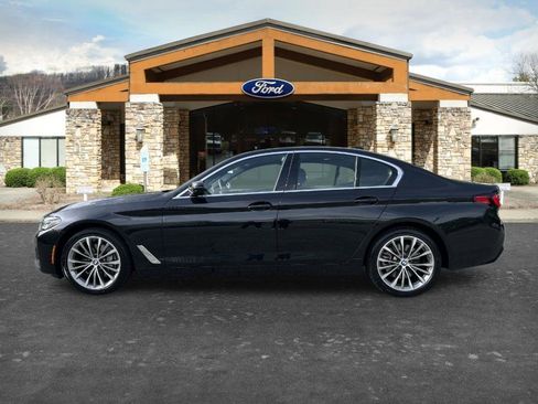 Used 2022 BMW 540i xDrive w/ Executive Package AWD/4WD image 7