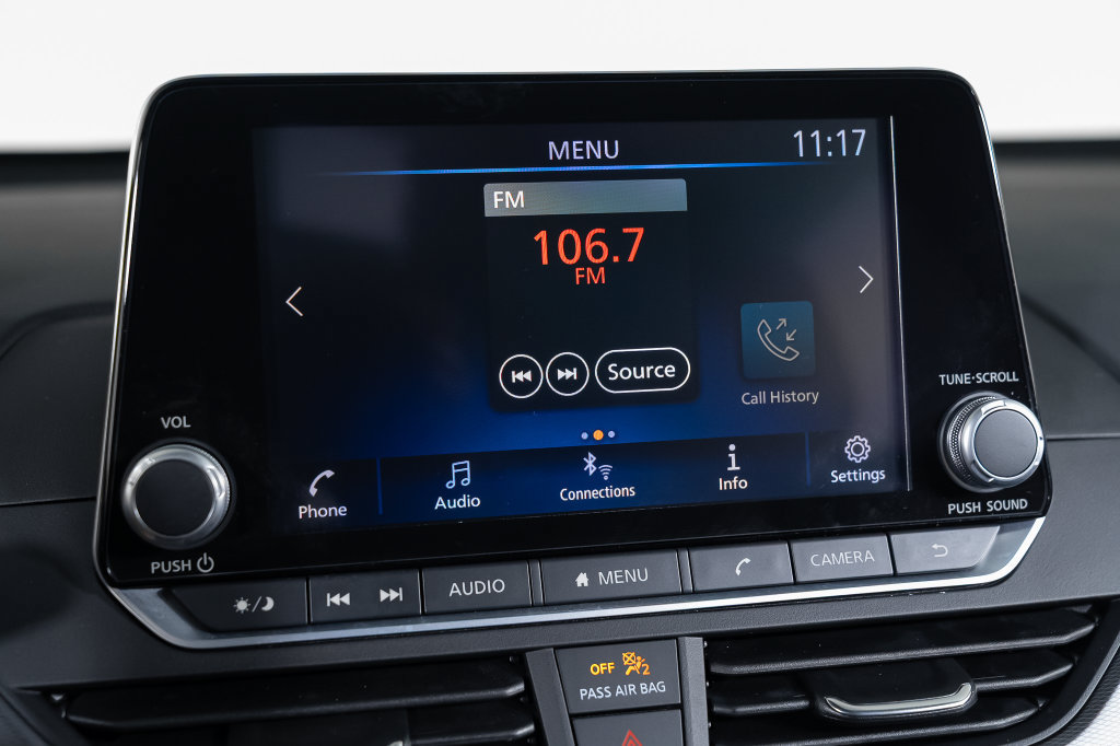 Used 2023 Nissan Altima 2.5 SR FWD image 29