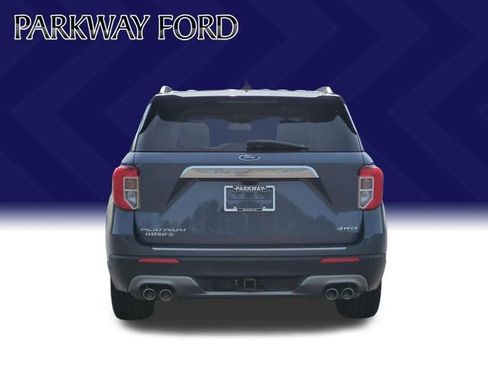Used 2021 Ford Explorer Platinum w/ Equipment Group 601A AWD/4WD image 6