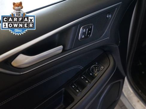 Certified 2024 Ford Edge Titanium image 19