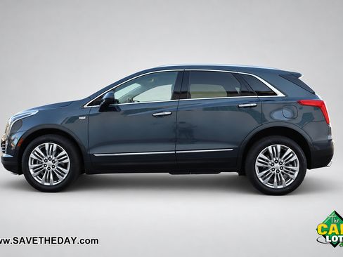 Used 2019 Cadillac XT5 Premium Luxury FWD image 5