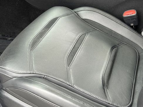 Used 2024 Mercedes-Benz C 63 AMG S image 34