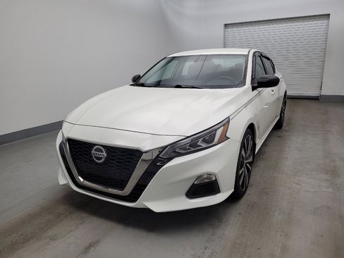Used 2019 Nissan Altima 2.5 SR image 15