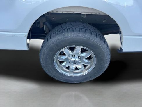 Used 2014 Ford F150 XLT w/ Equipment Group 301A Mid image 18
