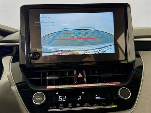 Certified 2025 Toyota Corolla LE image 20