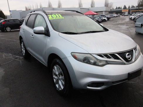 Used 2011 Nissan Murano SV image 1