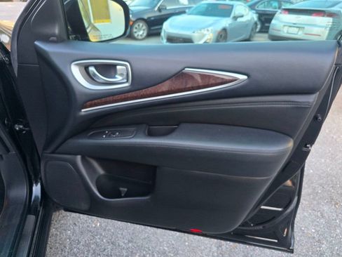 Used 2013 INFINITI JX35 AWD w/ Premium Pkg image 22