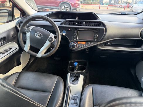 Used 2012 Toyota Prius C Four FWD image 12