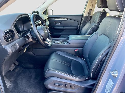 Used 2024 Honda Pilot Elite image 22