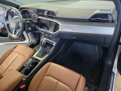 Used 2022 Audi Q3 2.0T Premium Plus image 22