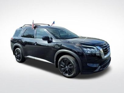 Certified 2025 Nissan Pathfinder SV