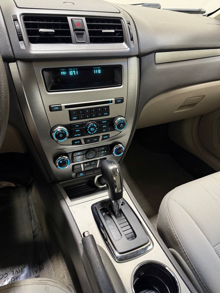 Used 2011 Ford Fusion S FWD image 13