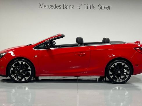 Used 2018 Buick Cascada Sport Touring w/ Dark Effects Package image 3