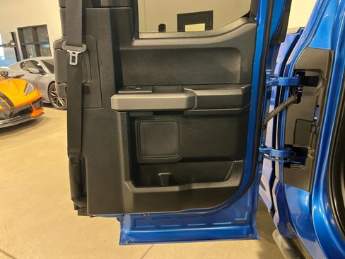 Used 2015 Ford F150 XLT w/ Equipment Group 302A Luxury image 34