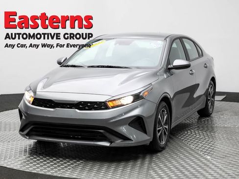 Used 2024 Kia Forte LXS image 1