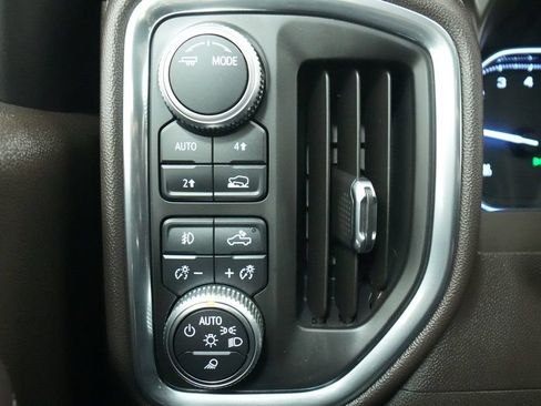 Used 2020 GMC Sierra 1500 SLT w/ SLT Premium Plus Package AWD/4WD image 49