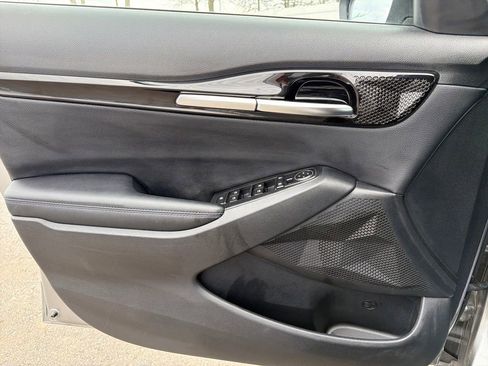 Used 2023 Kia Seltos S w/ Navigation Package image 17