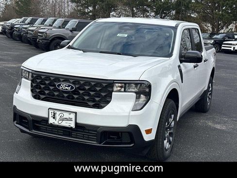 New 2026 Ford Maverick XLT w/ XLT Luxury Package image 3