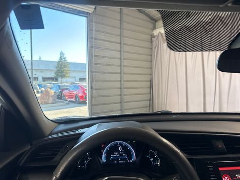 Used 2020 Honda Civic LX image 21