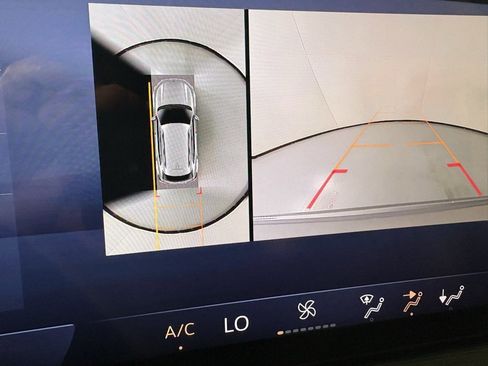 Used 2025 Buick Envision Preferred image 31