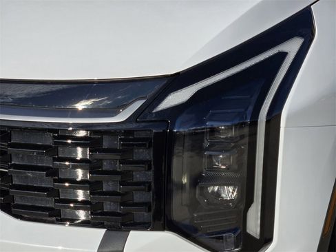 New 2026 Kia Sportage EX image 6