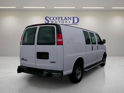 Used 2024 GMC Savana 2500 w/ Driver Convenience Package image 5