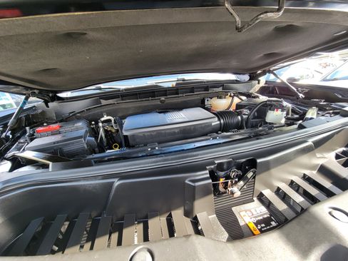 Used 2023 Cadillac Escalade ESV Sport Platinum image 30