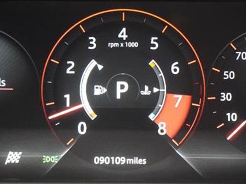 Used 2018 Jaguar XF R-Sport AWD/4WD image 11
