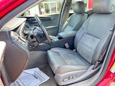 Used 2014 Chevrolet Impala LT w/ Premium Seating Package FWD image 22