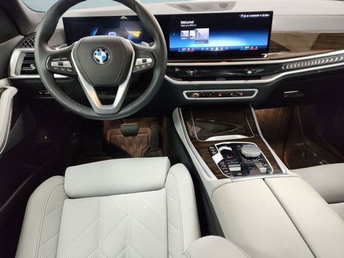 Certified 2024 BMW X5 xDrive50e image 24