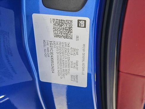 Certified 2021 Chevrolet Corvette Stingray Premium Conv w/ Z51 Performance Package RWD image 30