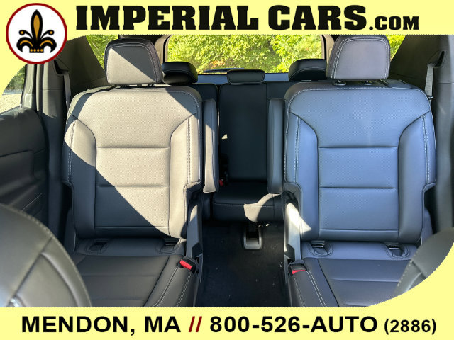 New 2027 Chevrolet Traverse LT w/ Midnight/Sport Edition AWD/4WD image 33