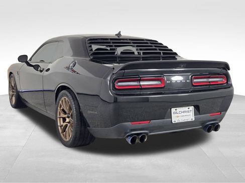 Used 2023 Dodge Challenger R/T Scat Pack RWD image 5